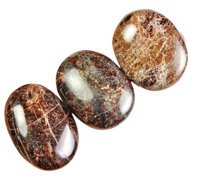 Garnet Palm Stone